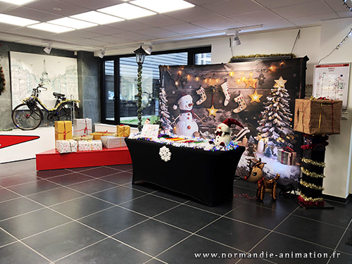 animation noel Manche Calvados Orne sculpteur magicien sculpture ballon